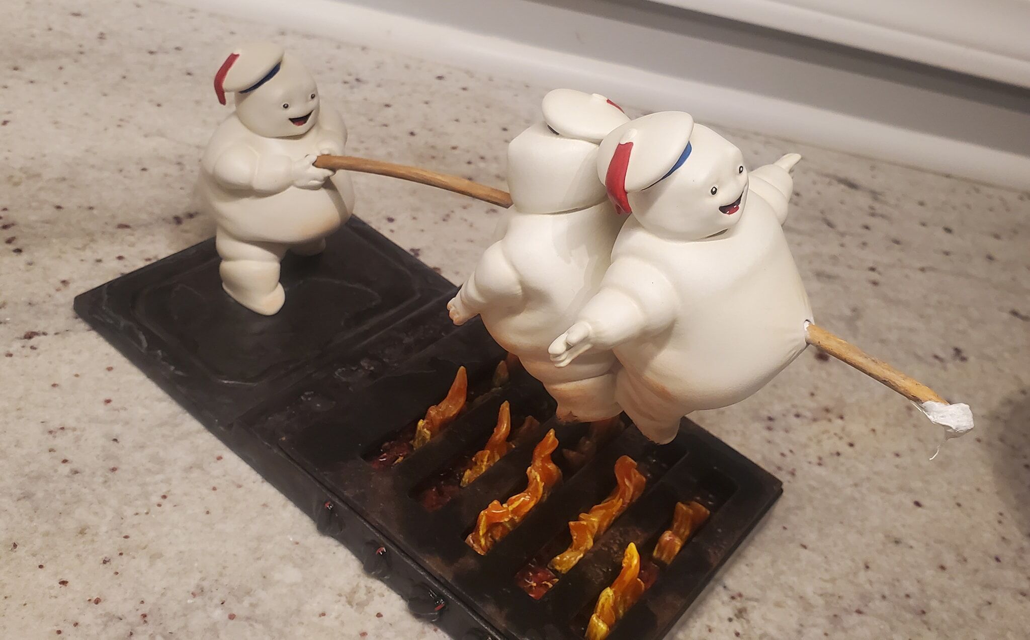 Toasted Staypufts Diorama - Ghostbusters 3D print model_4
