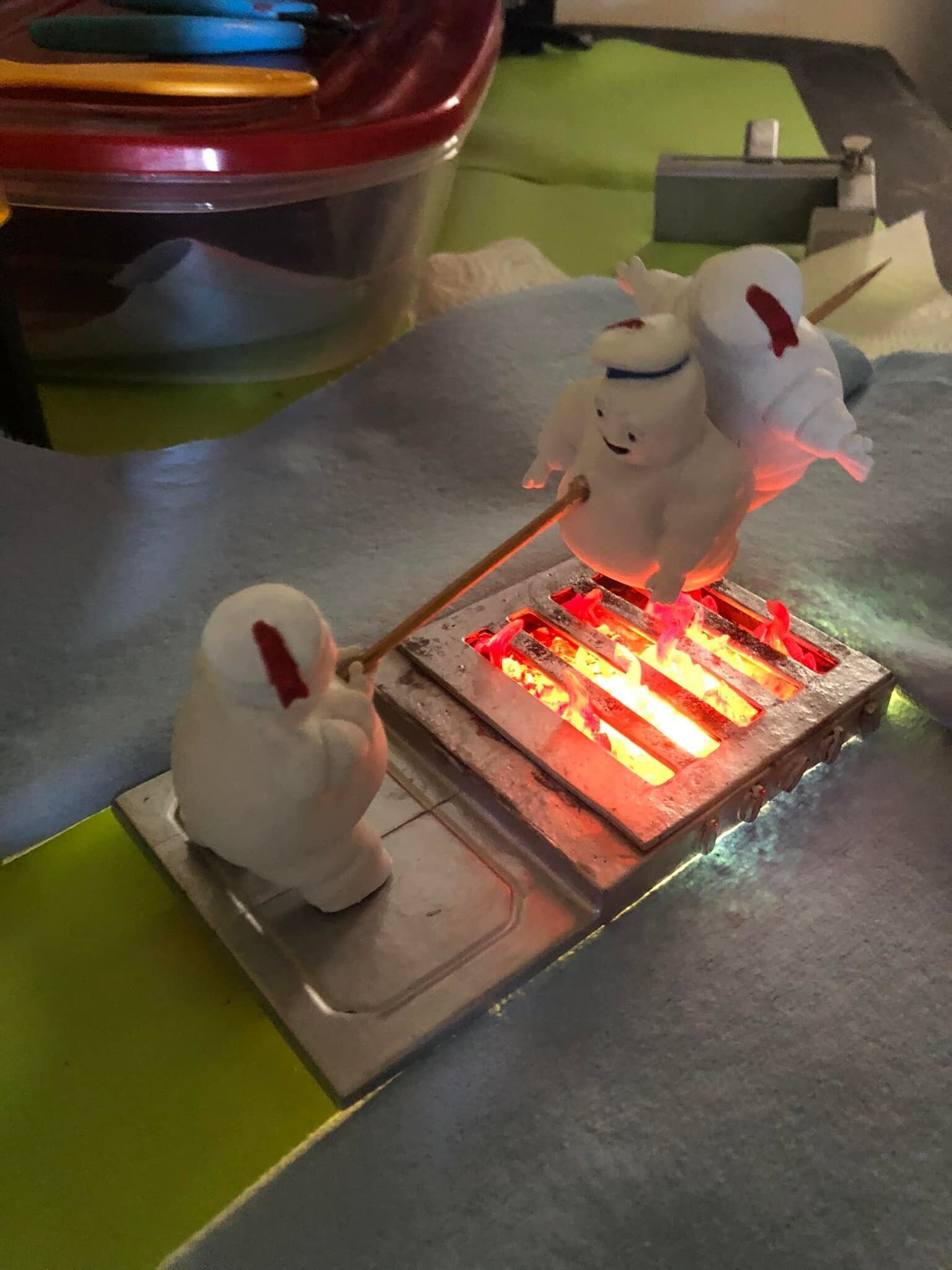 Toasted Staypufts Diorama - Ghostbusters 3D print model_9