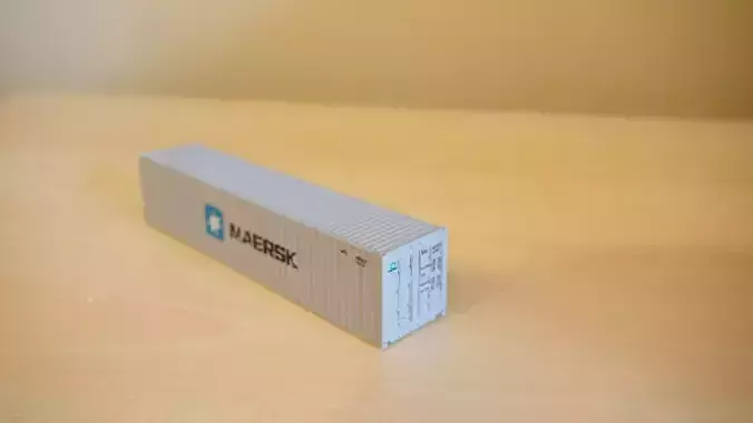 Pre supported H0 1 87 scale 40ft container