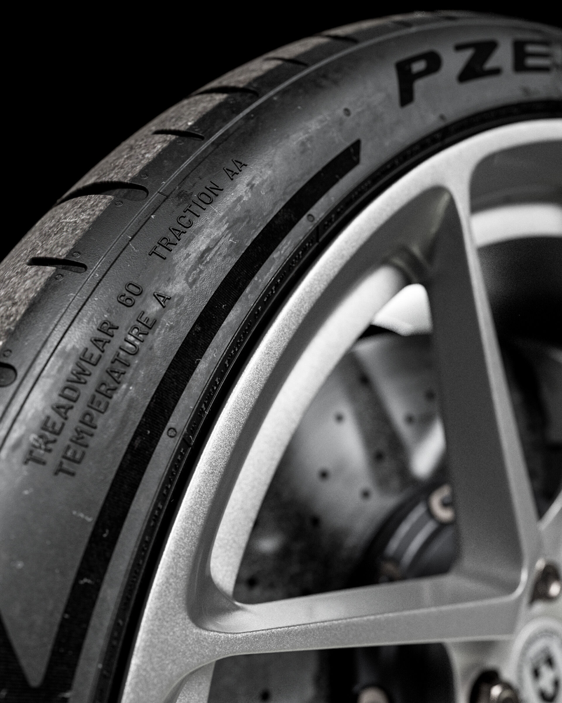 Pirelli P ZERO CORSA  285 30 R19 3D model_1