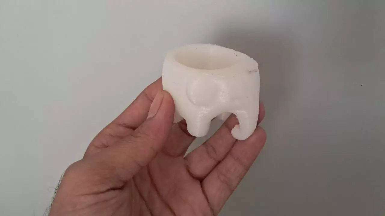 Elephant Planter STL File Cute 3D Printable Pot  3D print model_1