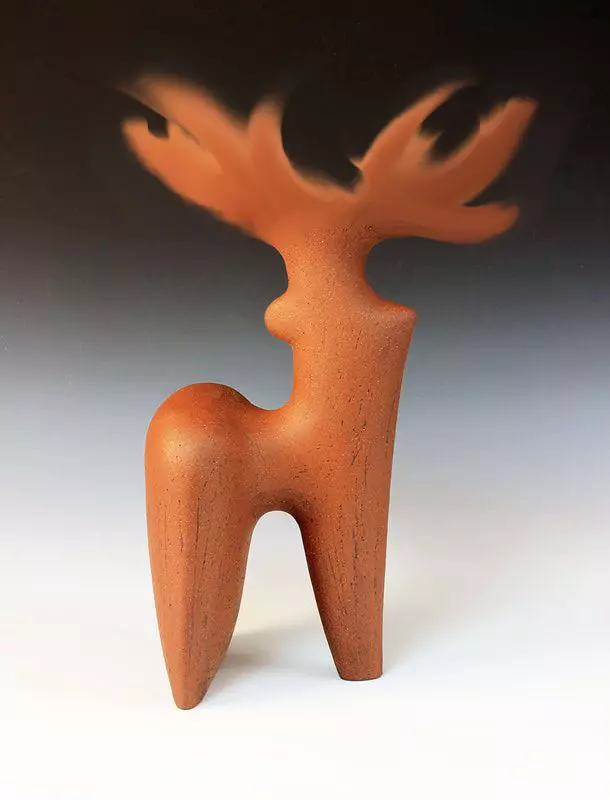 a bronze sculpture Free 3D model