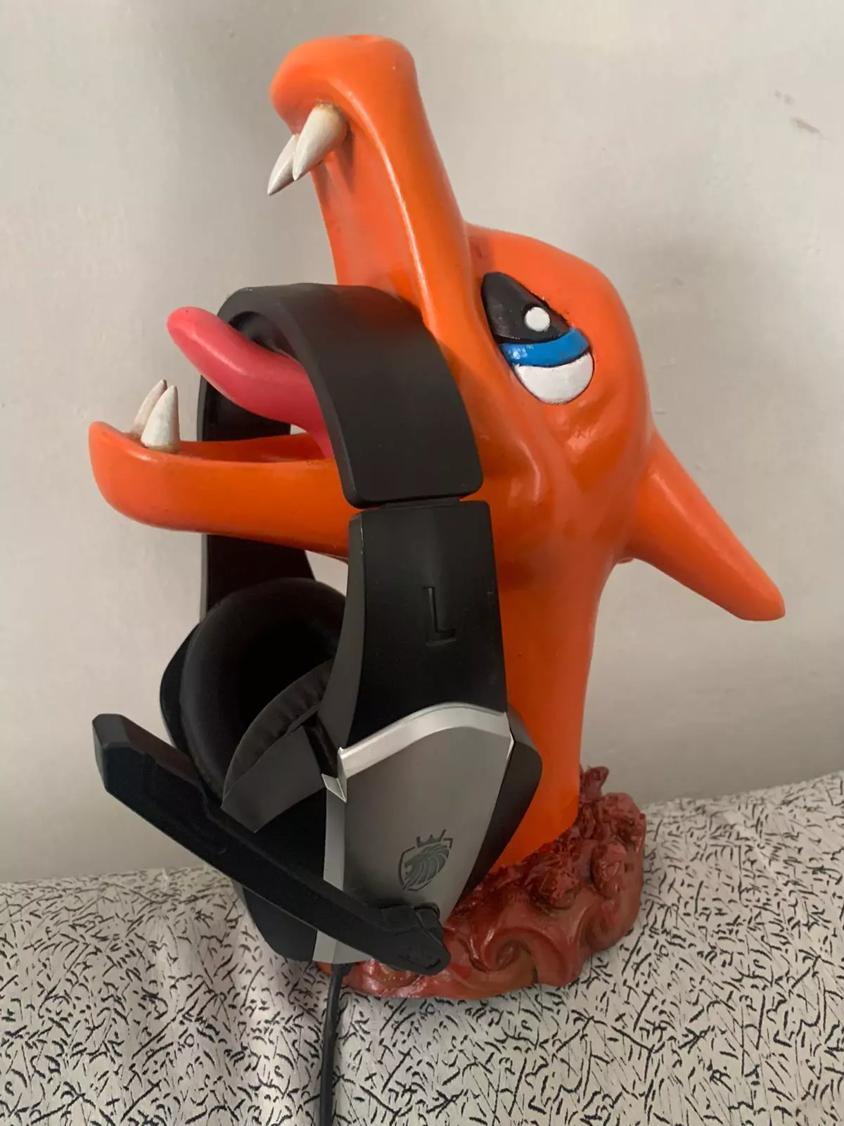 Charizard headset stand - Soporte para auriculares Charizard 3D print model_0