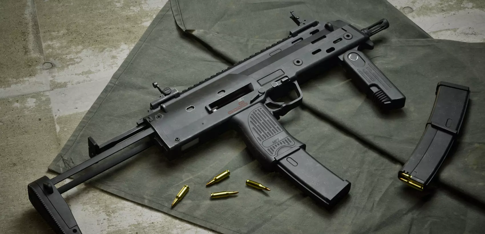 Battle Ready MP7A1 Low-poly 3D model_0