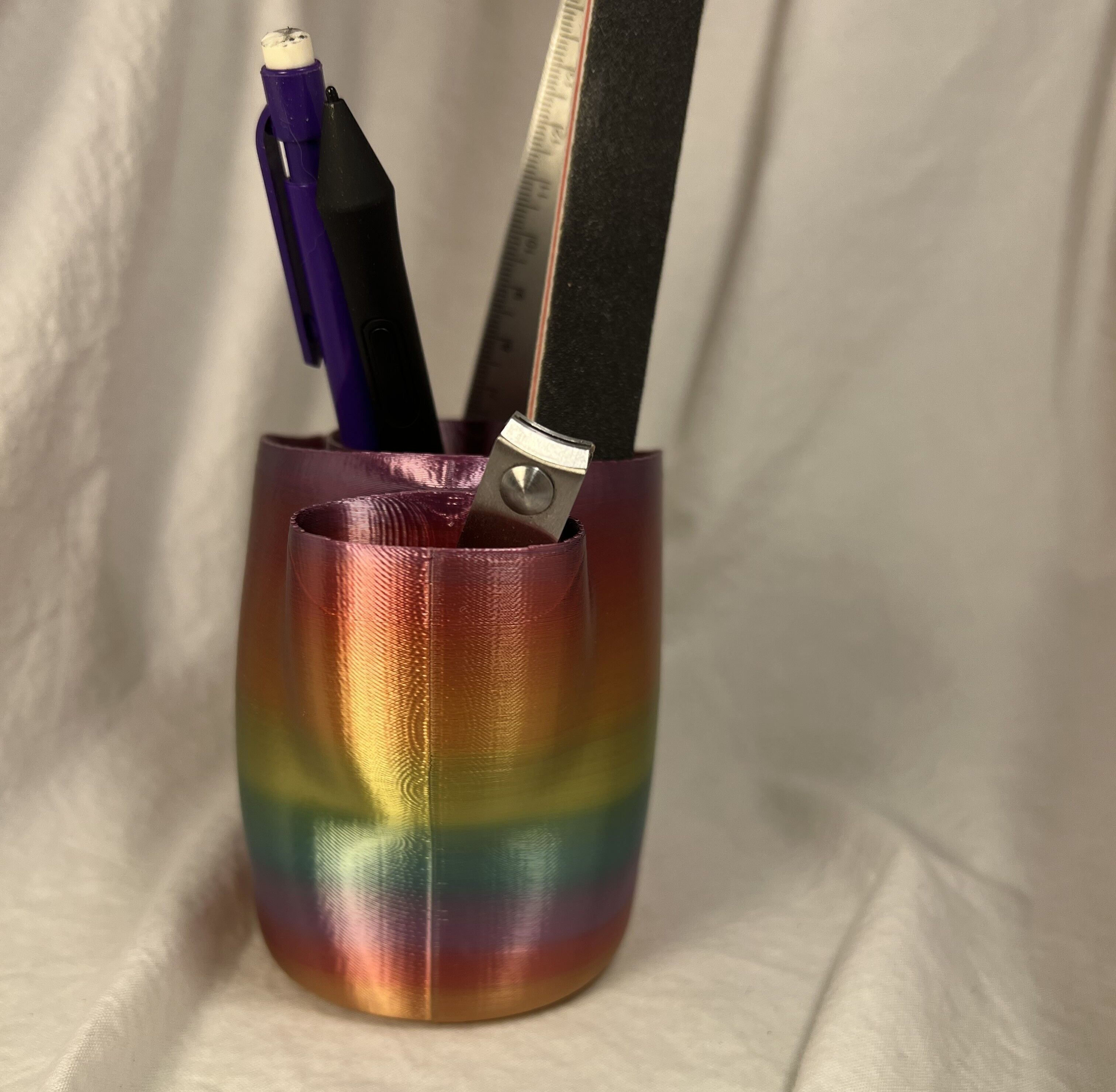 Teapot Shaped Pencil Holder 3d File 3D print model_3