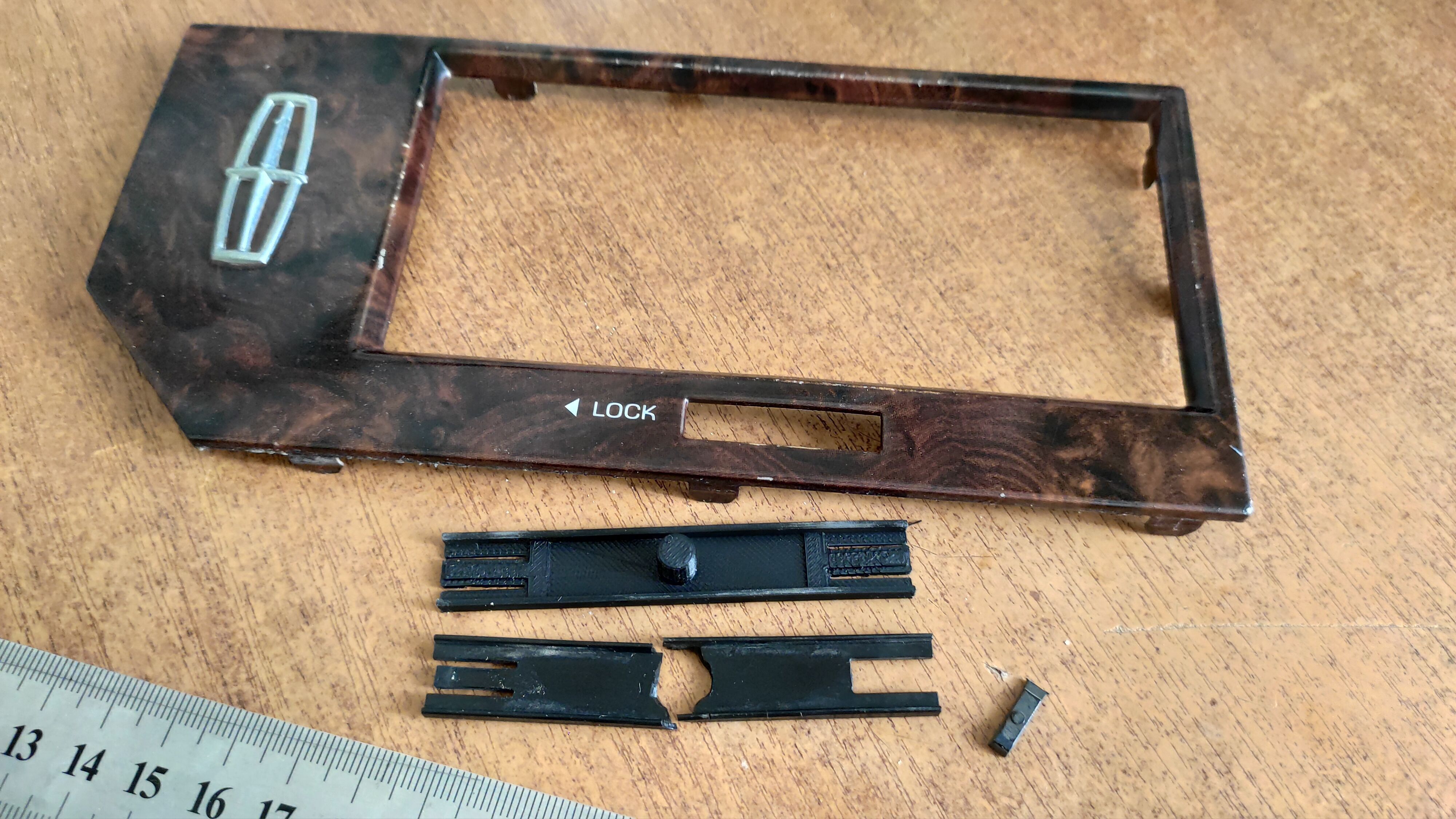 Lincoln Town Car 2 Front Door Handle Trim Bezel Lock Switch 3D print model_3