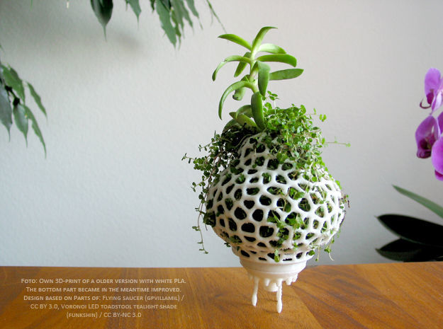 Mini Space-Rocket No 1 - can be opened 3D print model_3