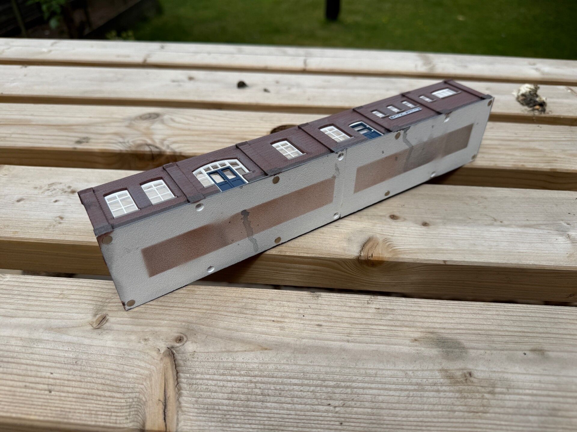 Model Railway Island Platform Building V1 3D print model_5