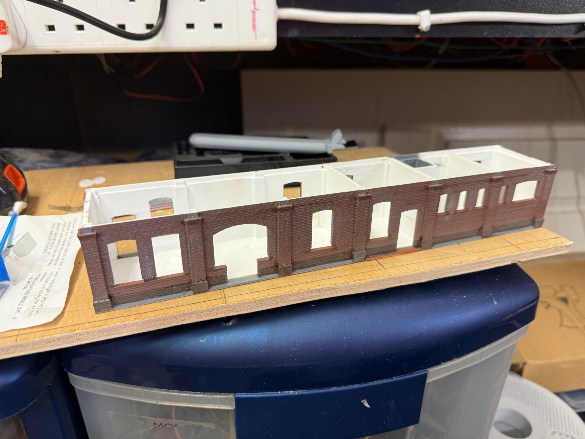 Model Railway Island Platform Building V1 3D print model_6