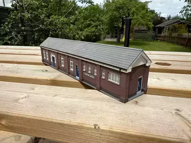 Model Railway Island Platform Building Roof Add-on 3D print model