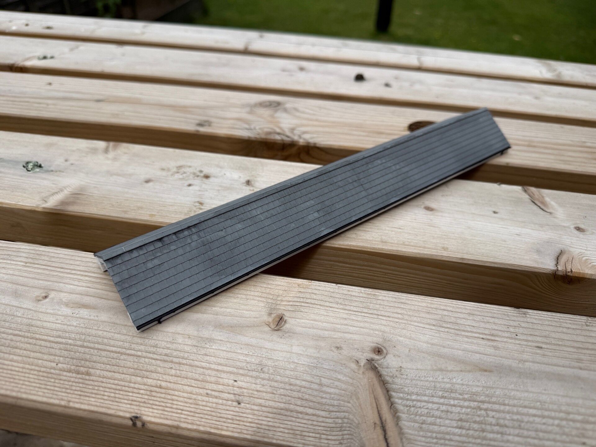 Model Railway Island Platform Building Roof Add-on 3D print model_13