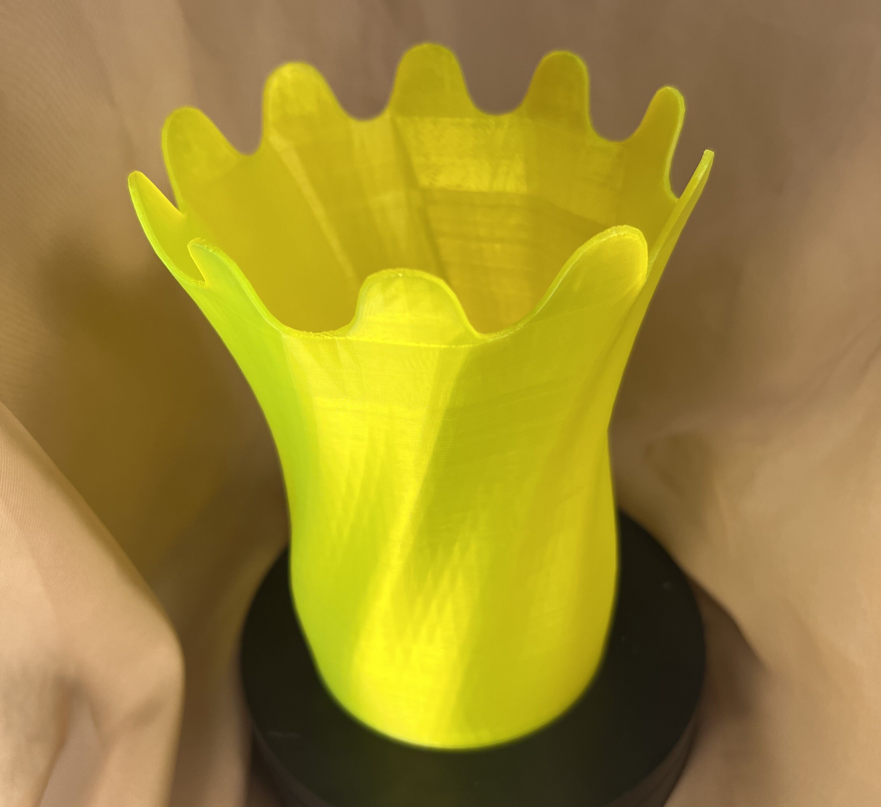 Crown Vase 3D print model_2