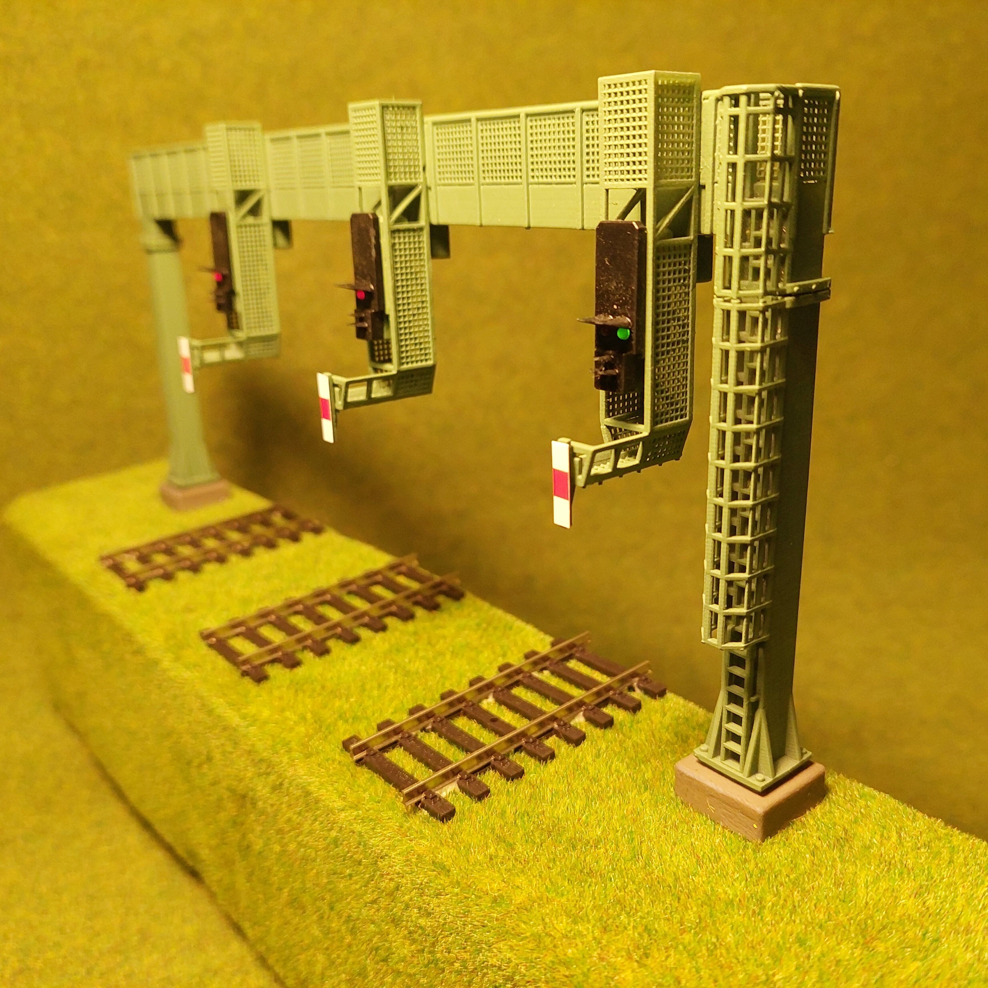 H0 scale DB HV triple Signal Bridge Hp0 Hp1 - resin 3D print model_3