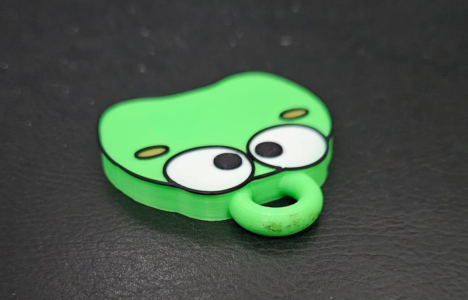 Flat Frog Multicolor Keychain 3D print model_5