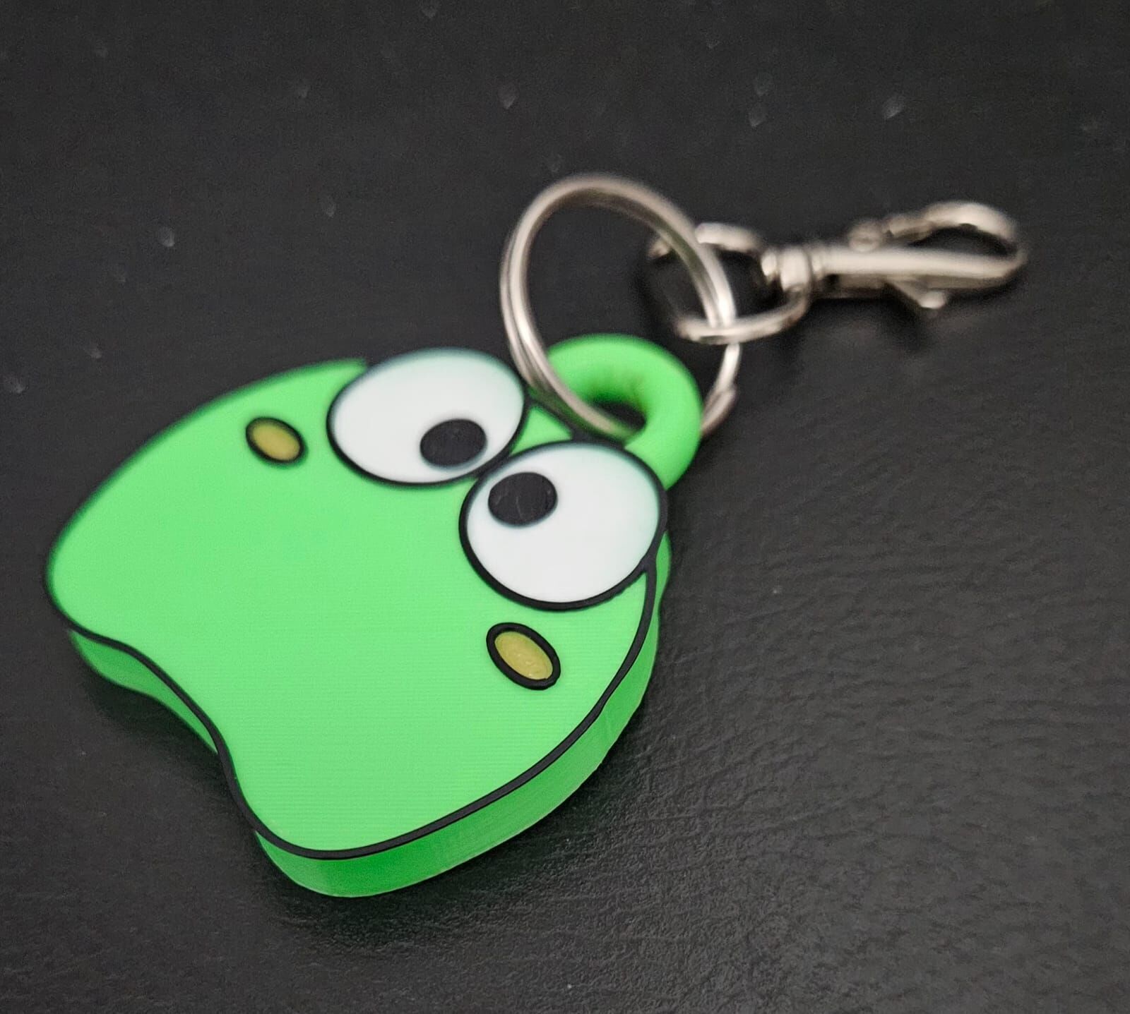 Flat Frog Multicolor Keychain 3D print model_7
