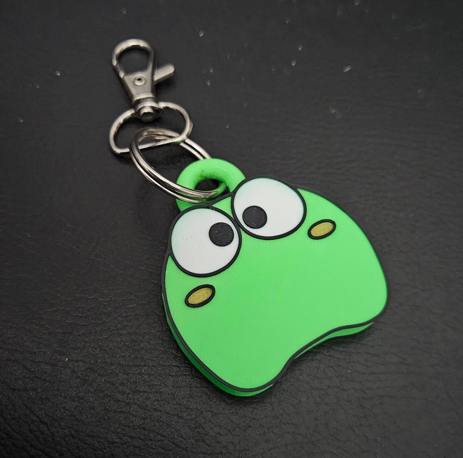 Flat Frog Multicolor Keychain 3D print model_8
