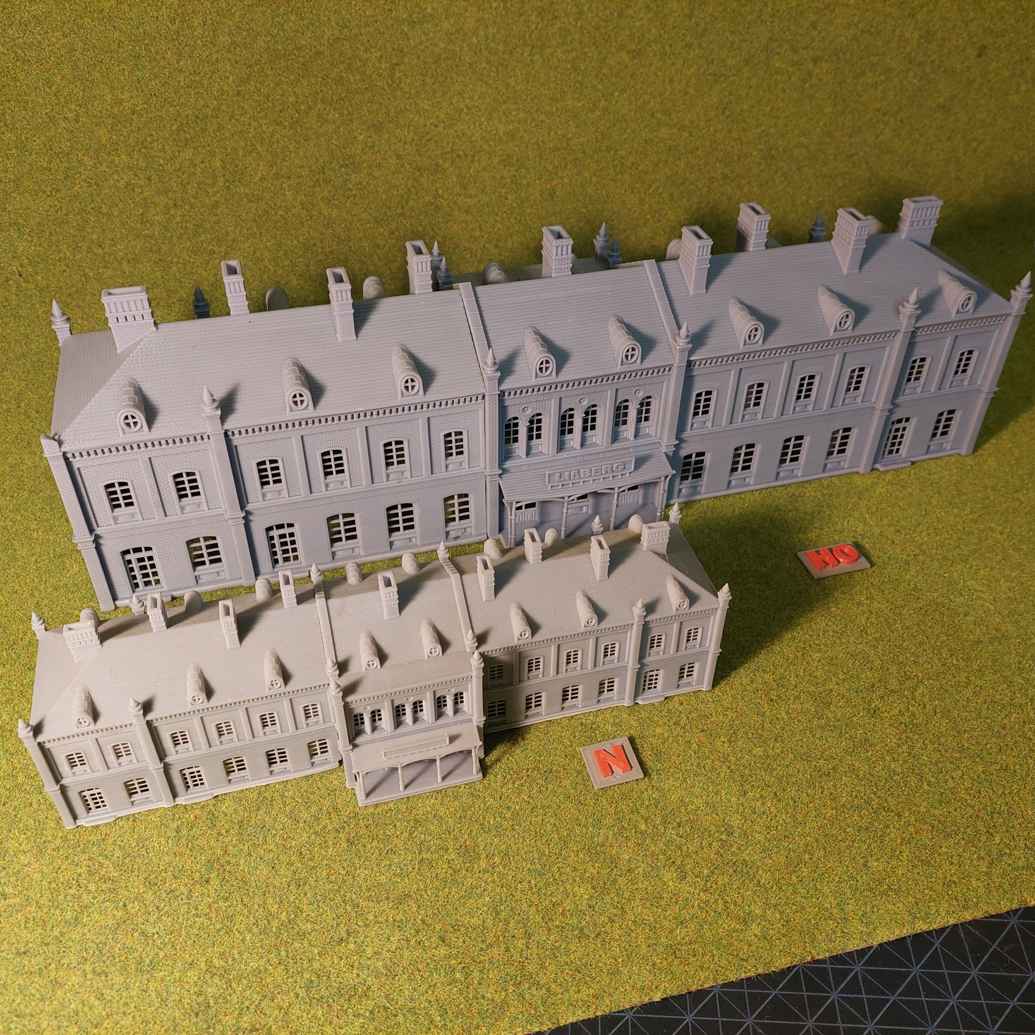 H0 scale Railway Station with internal - resin 3D print model_9