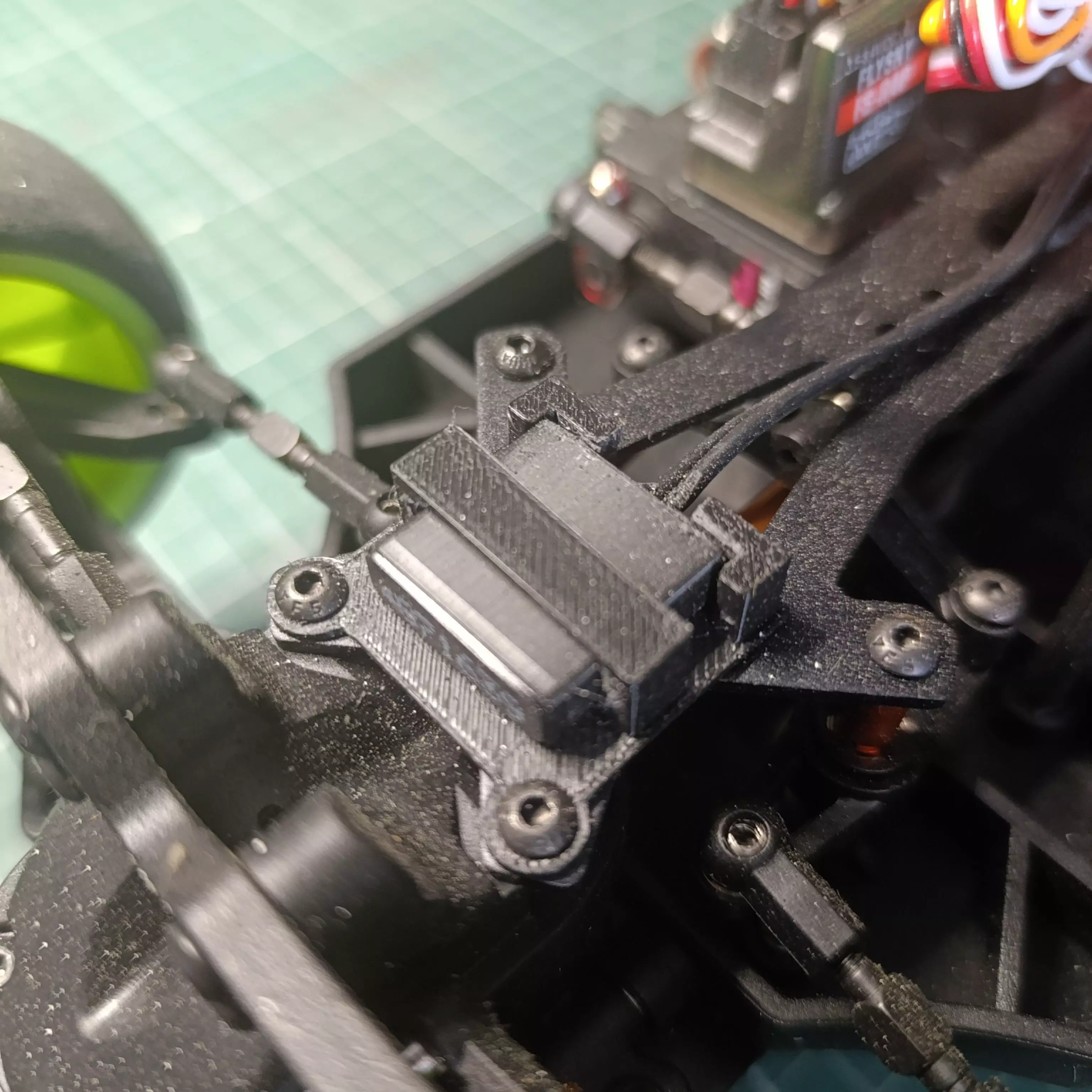 WTS Transponder Mount for 1-10 RC Car Carten T410 3D print model_0