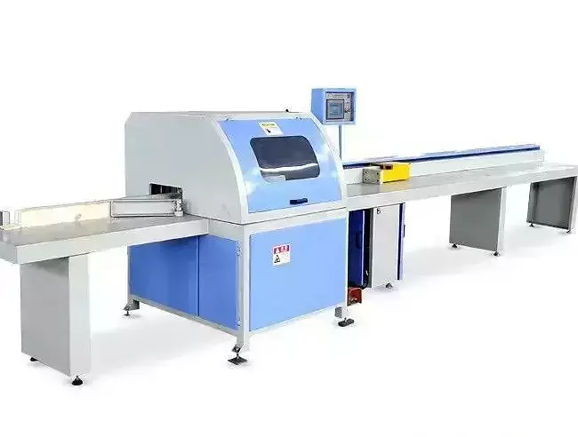 Automatic CNC Wood Cutting and Circular Saw Machine