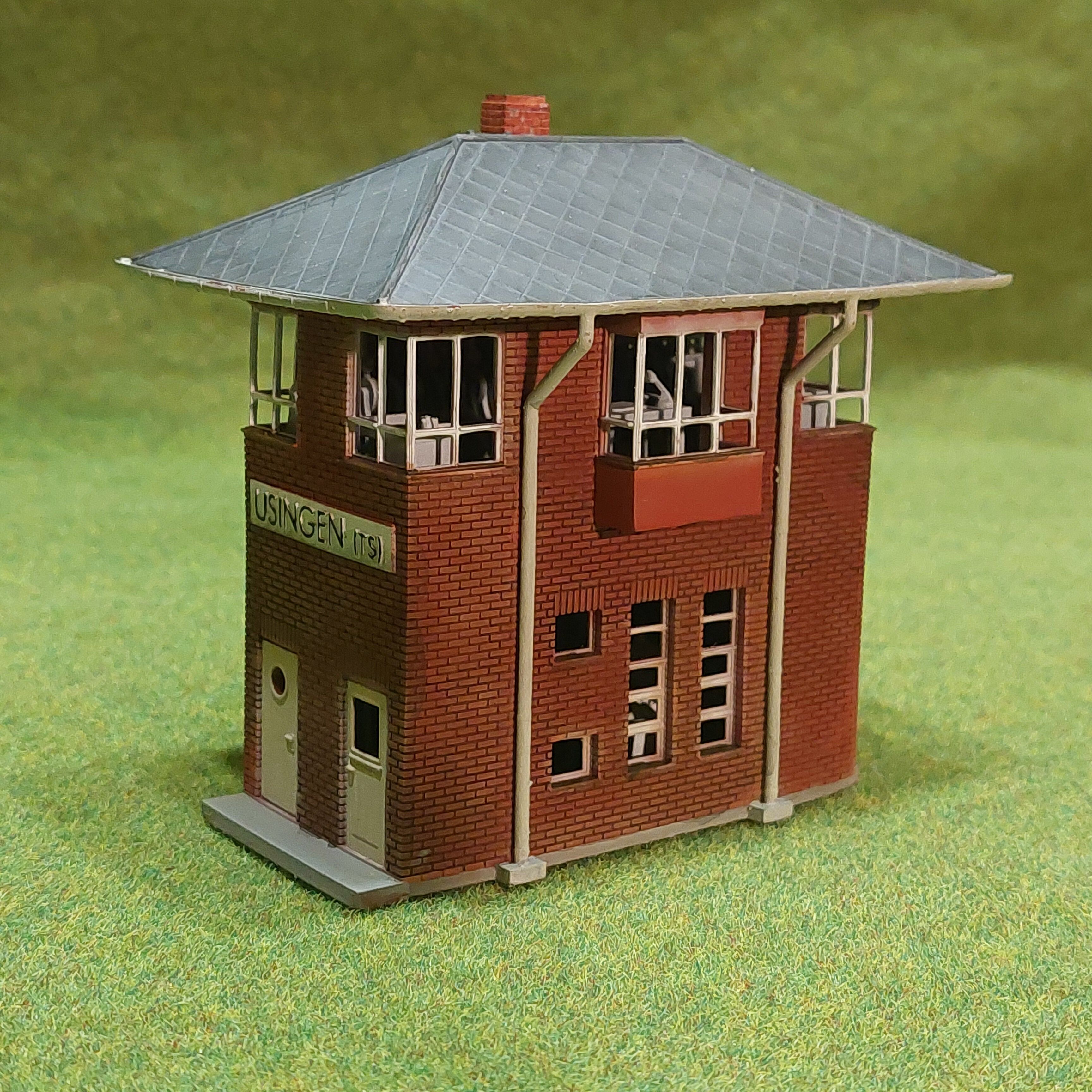 N scale Geraman signal box Usingen Ts - resin 3D print model_3