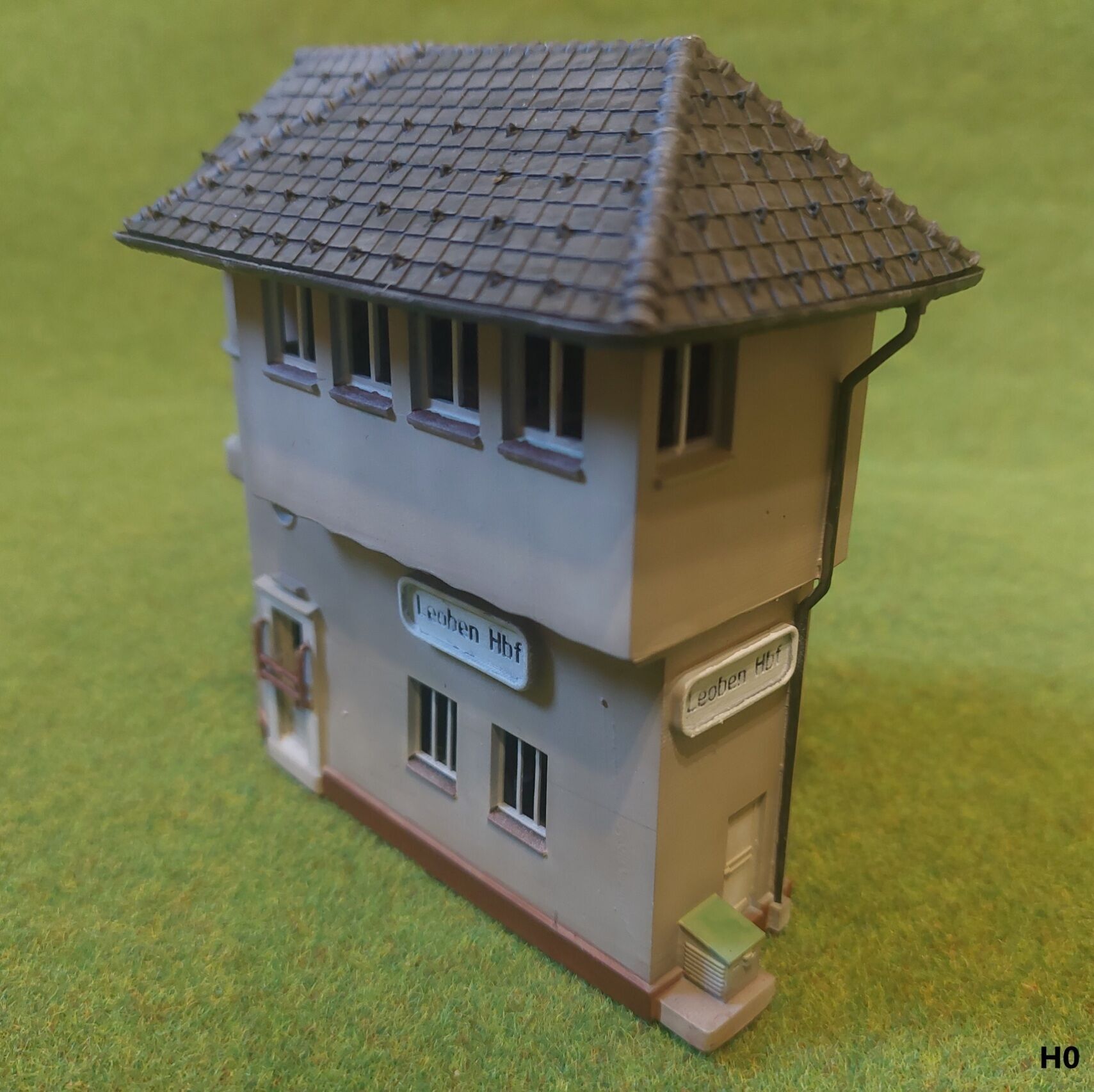 TT scale Austrian signal box Leoben Hbf stellwerk1 - resin 3D print model_1