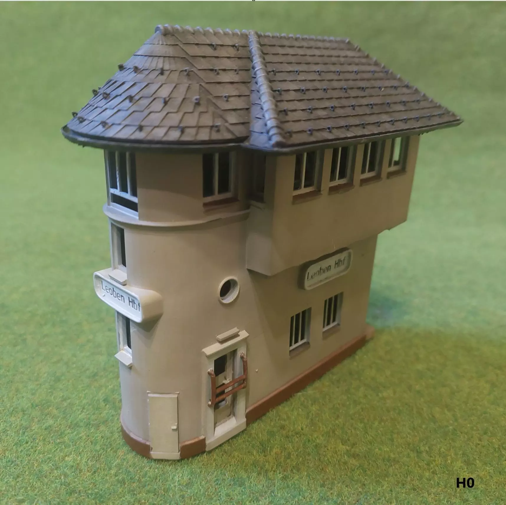 Austrian Signal Box Loeben Hbf 1-120 resin 3D print model