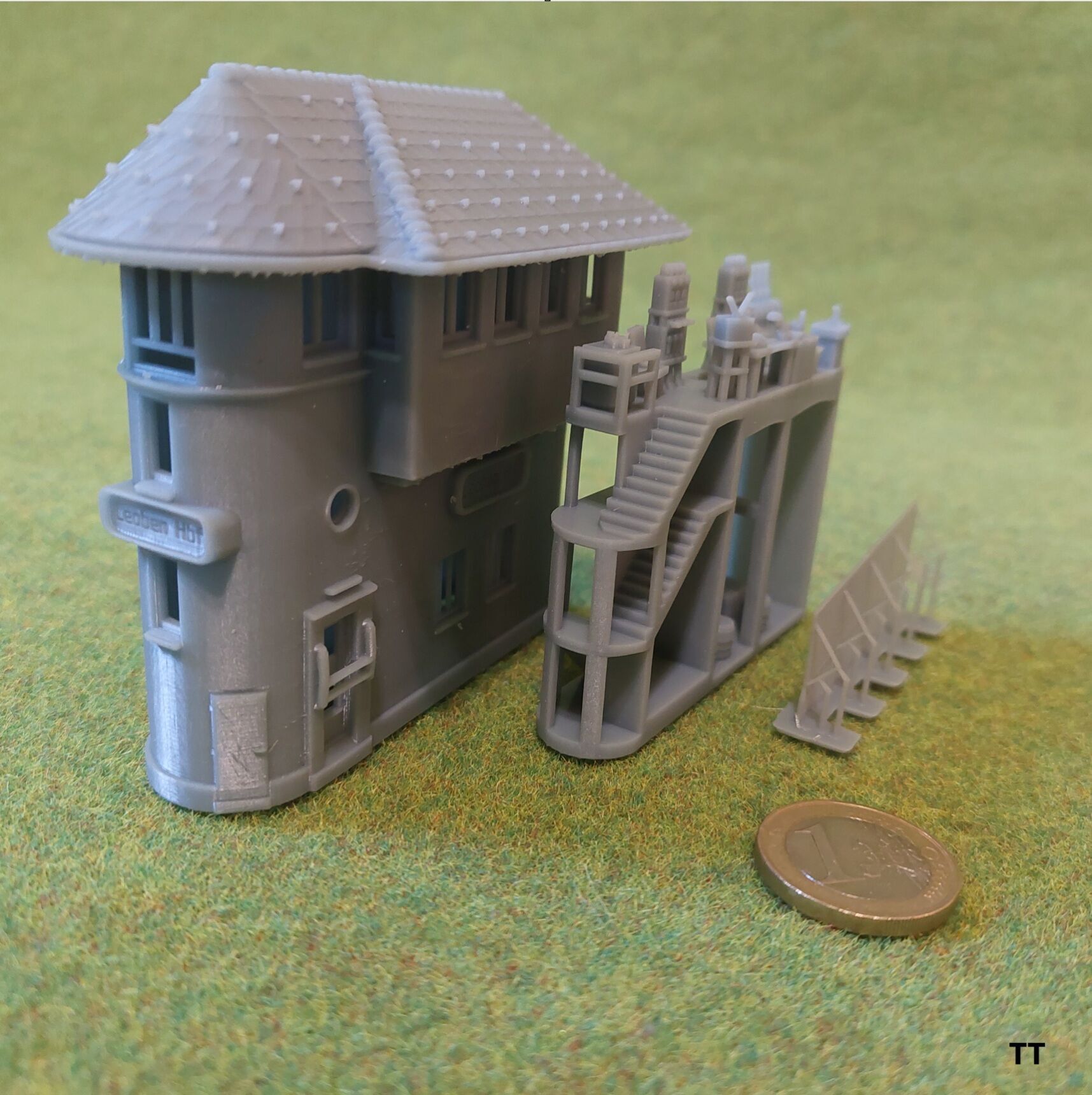 TT scale Austrian signal box Leoben Hbf stellwerk1 - resin 3D print model_11