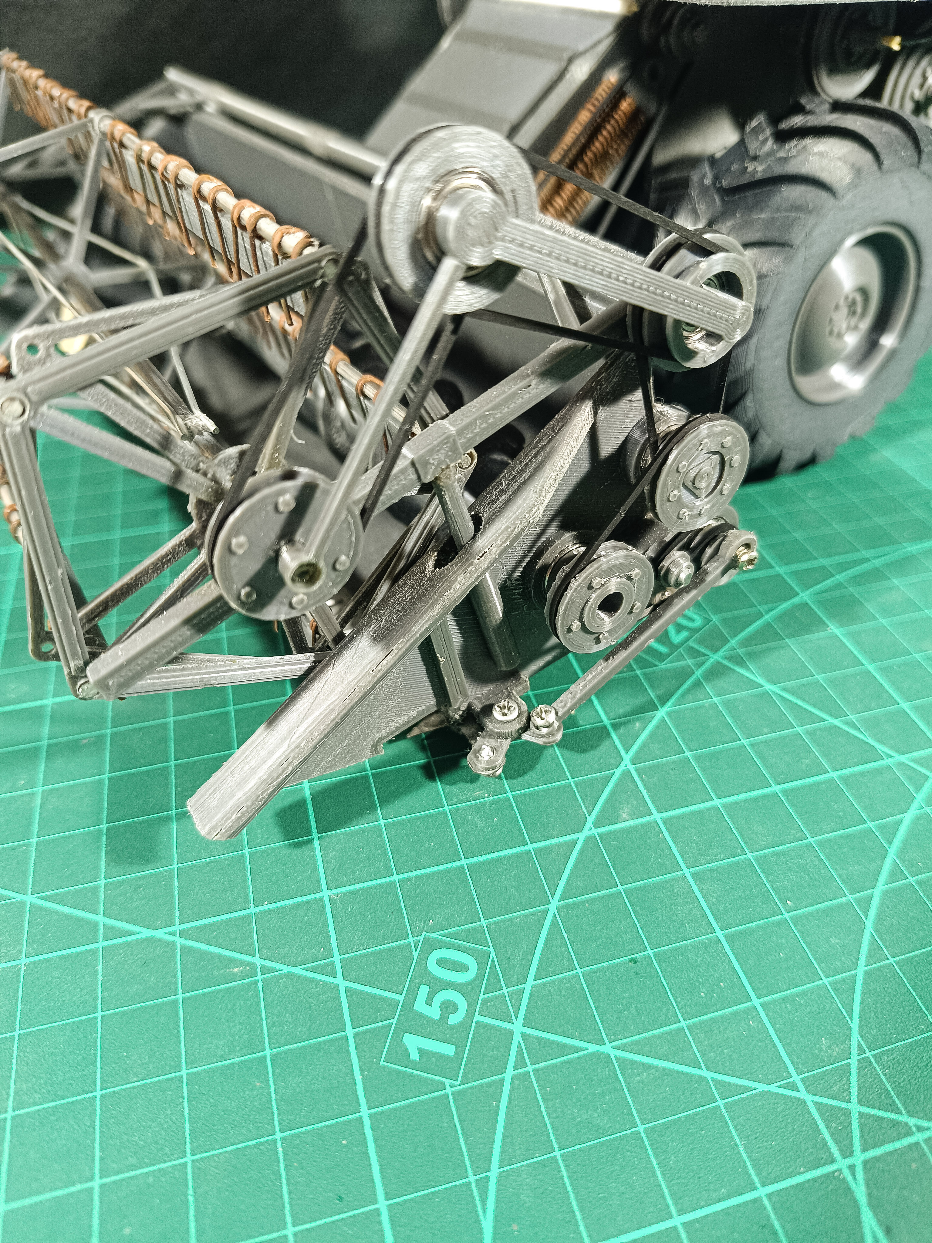 RC Soviet self-propelled combine harvester Niva SK-5 3D print model_8