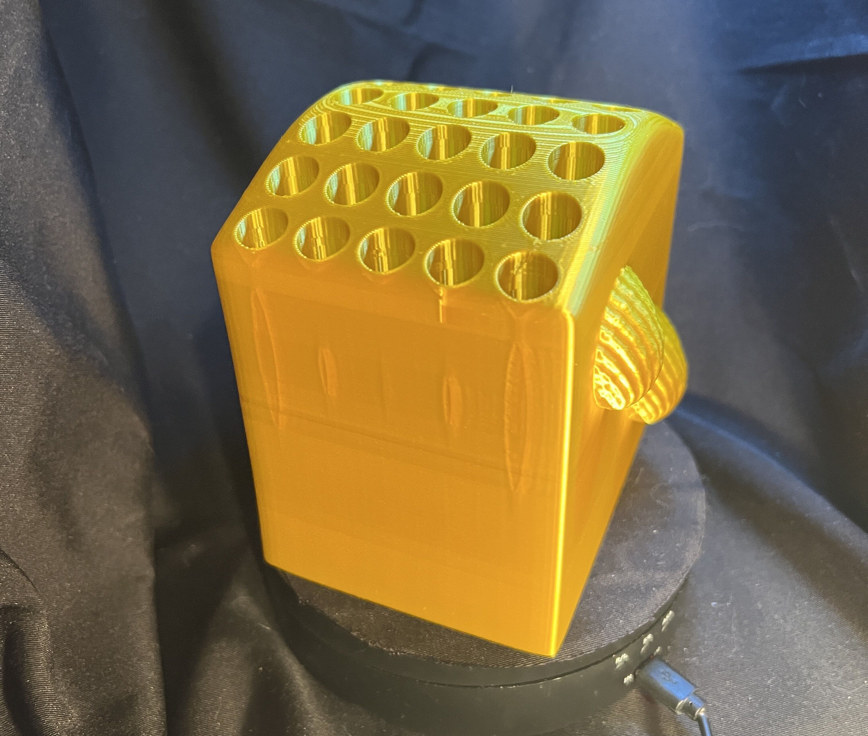 Seashell Themed Pencil Holders 3D print model_1