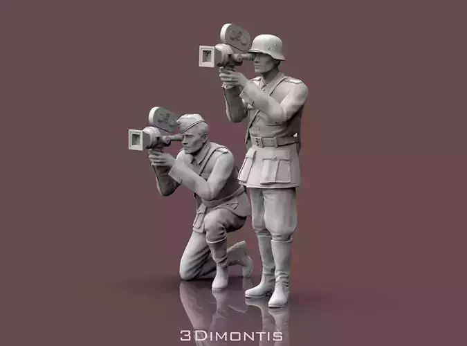 German soldiers Crew and Granatwerfer 42