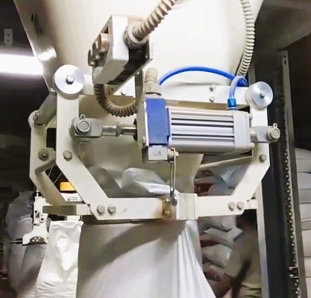 Semi Automatic Quantitative Bagging and Weighing Machine 3D model_10