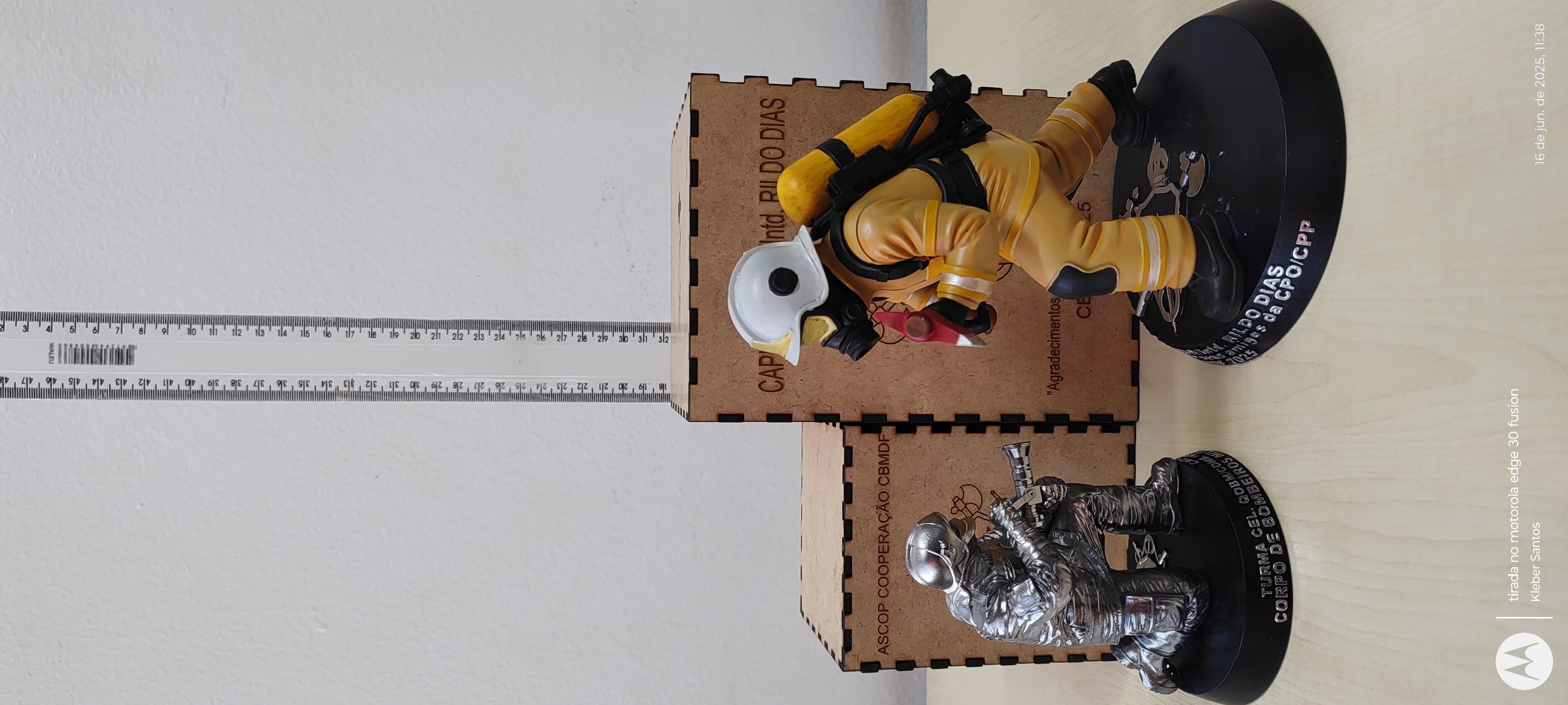 5 - Bombeiro da nossa serie Notaveis 3D print model_10