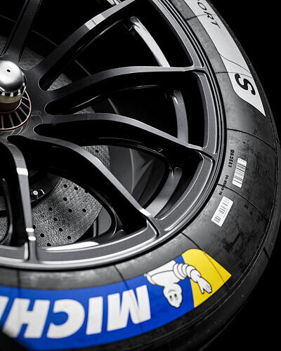 MICHELIN Pilot Sport Hypercar GTP 34 71 18 S 3D model 4