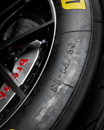 MICHELIN Pilot Sport Hypercar GTP 29 71 18 M 3D model 4