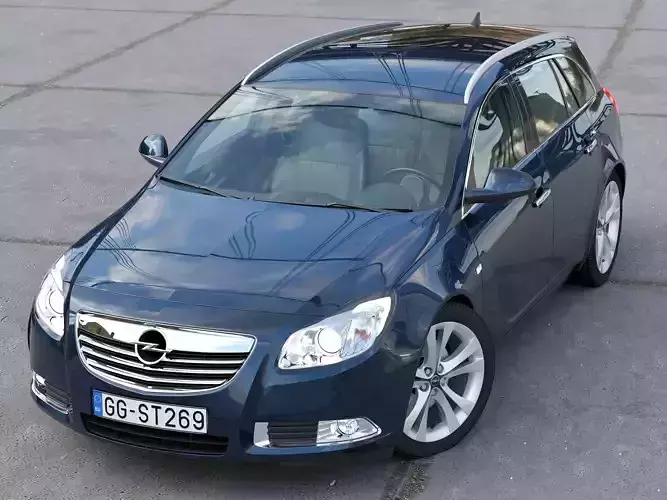Opel Insignia Sports Tourer 2009