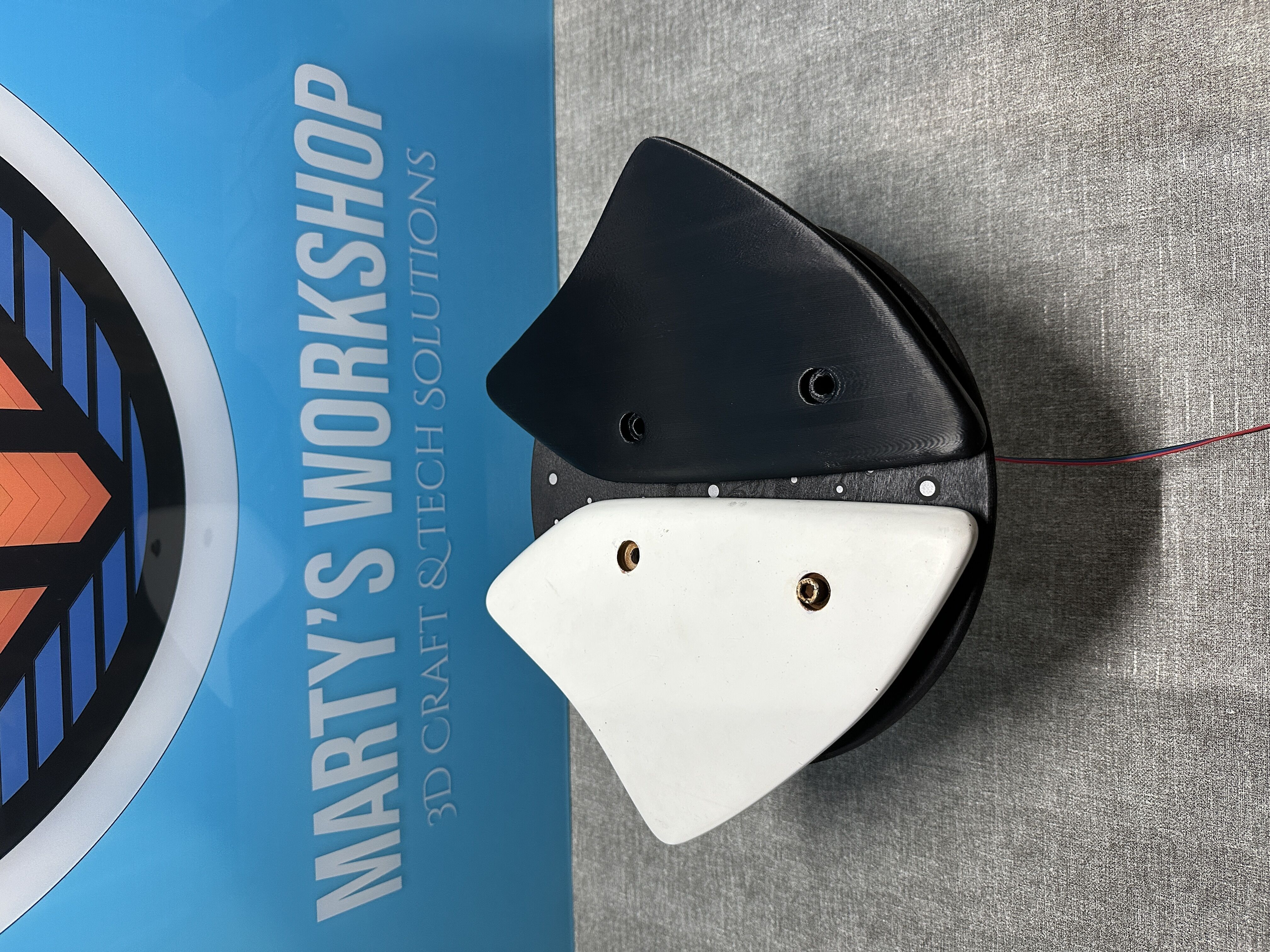 Mitsubishi Pajero spoiler enplate 3D print model_6