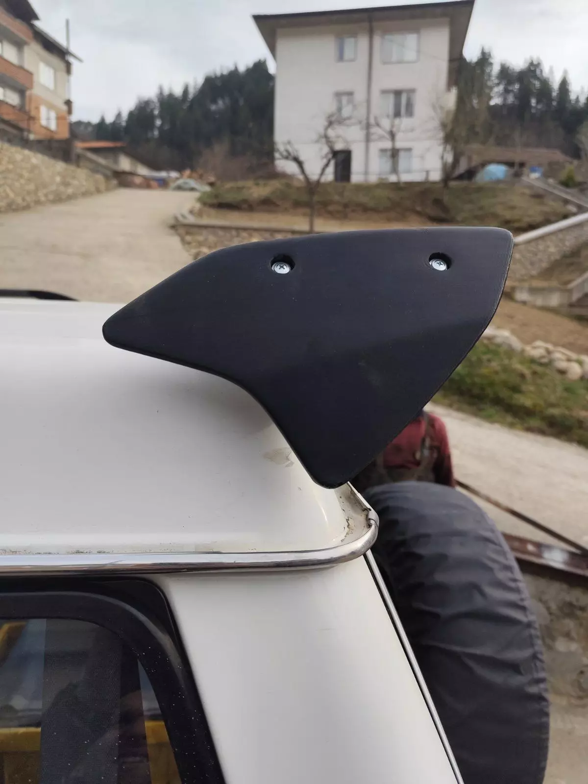 Mitsubishi Pajero spoiler enplate 3D print model_0