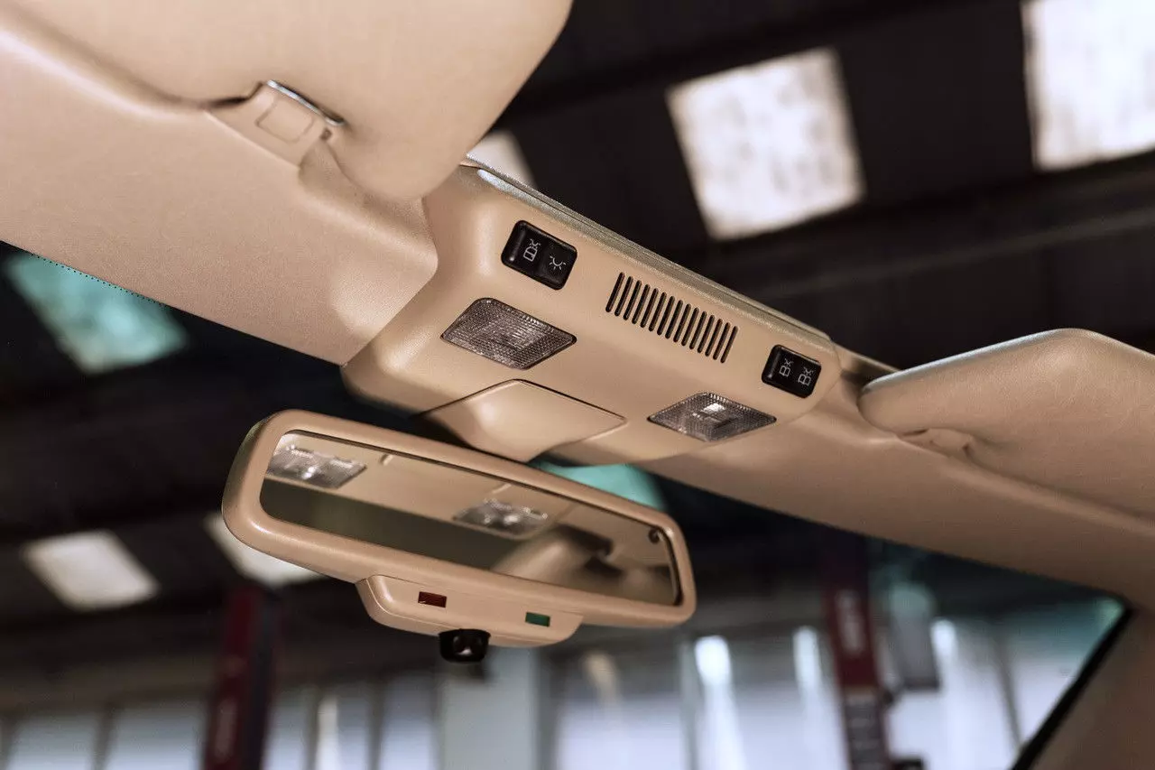 Mercedes SL R129 Interior Overhead console dome light 3D print model_0