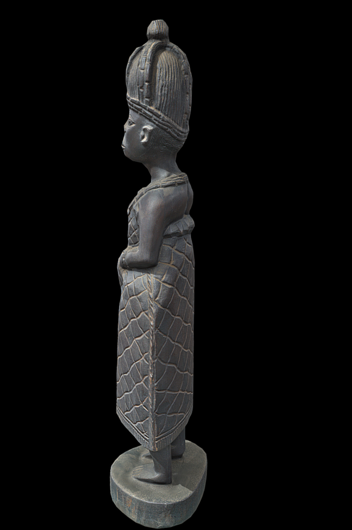 Benin Queen Stand Low-poly 3D model_3