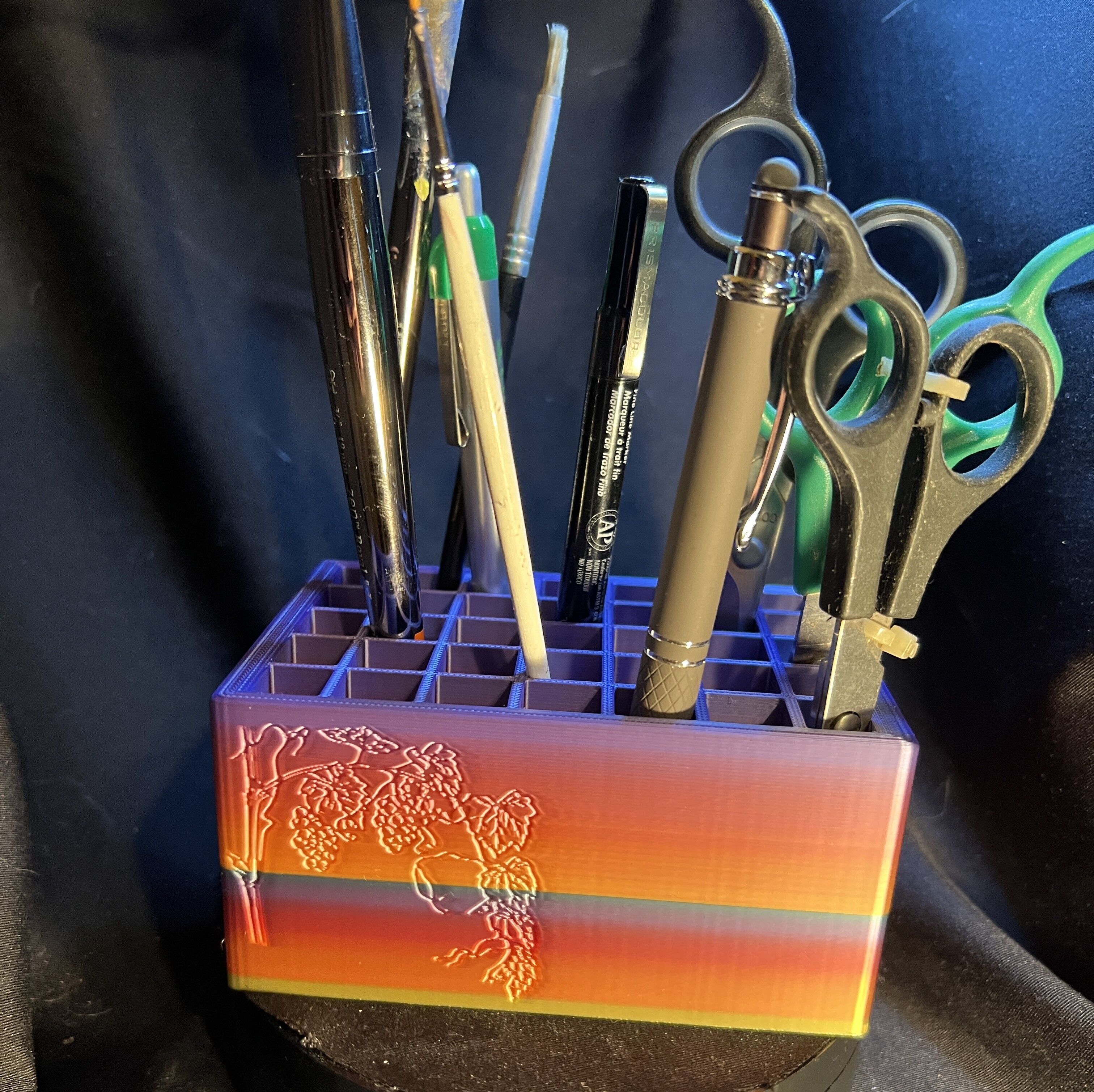 Grape Vine Embossed 35-Slot Pencil Holder 3D print model_1