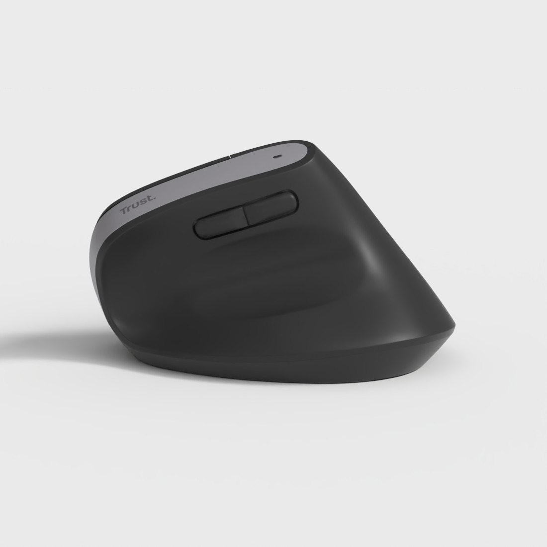 ERGONOMIC WIRELESS MOUSE Low-poly 3D model_2