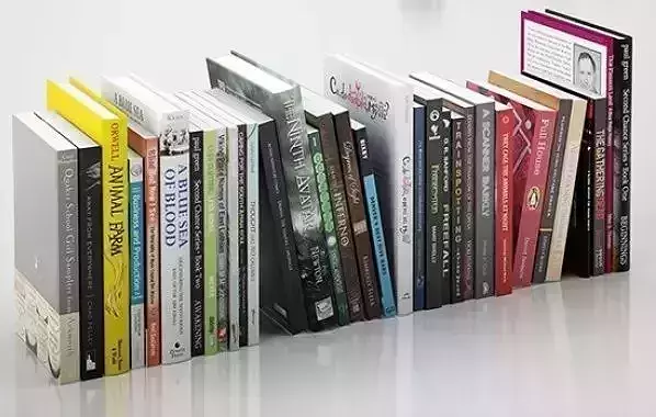 Books book shelf with Free 3D model