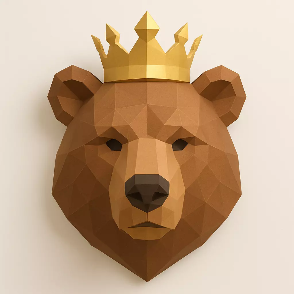 Bear with Crown 3D Print Low-poly 3D model_0