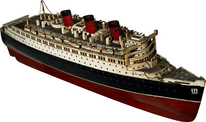 Vintage Ocean Liner Ship 3D Model - Classic Titanic  3D model