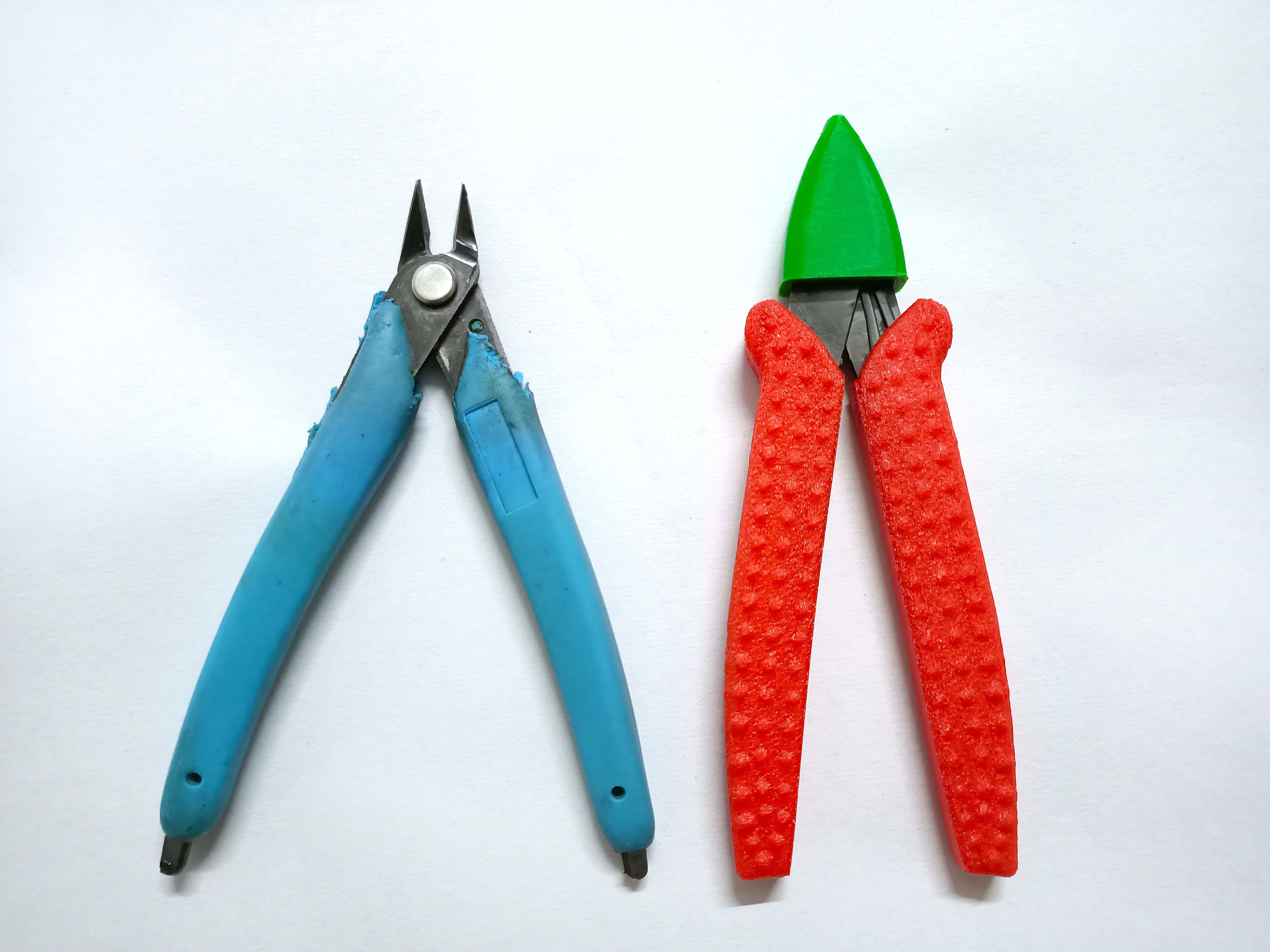 Filament Cutter Grip and Safety Cap Comfort Meets Protection 3D print model_2