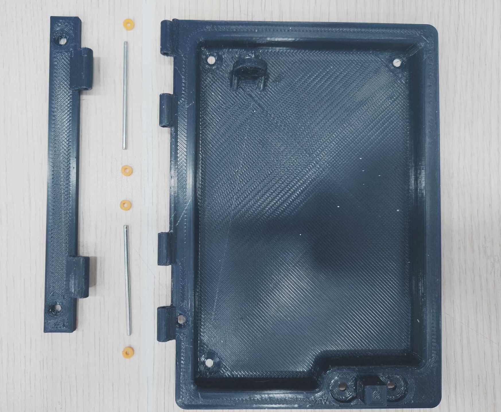 Toyota Crown JZS133 Center Console Storage Lid Hinge 3D print model_6