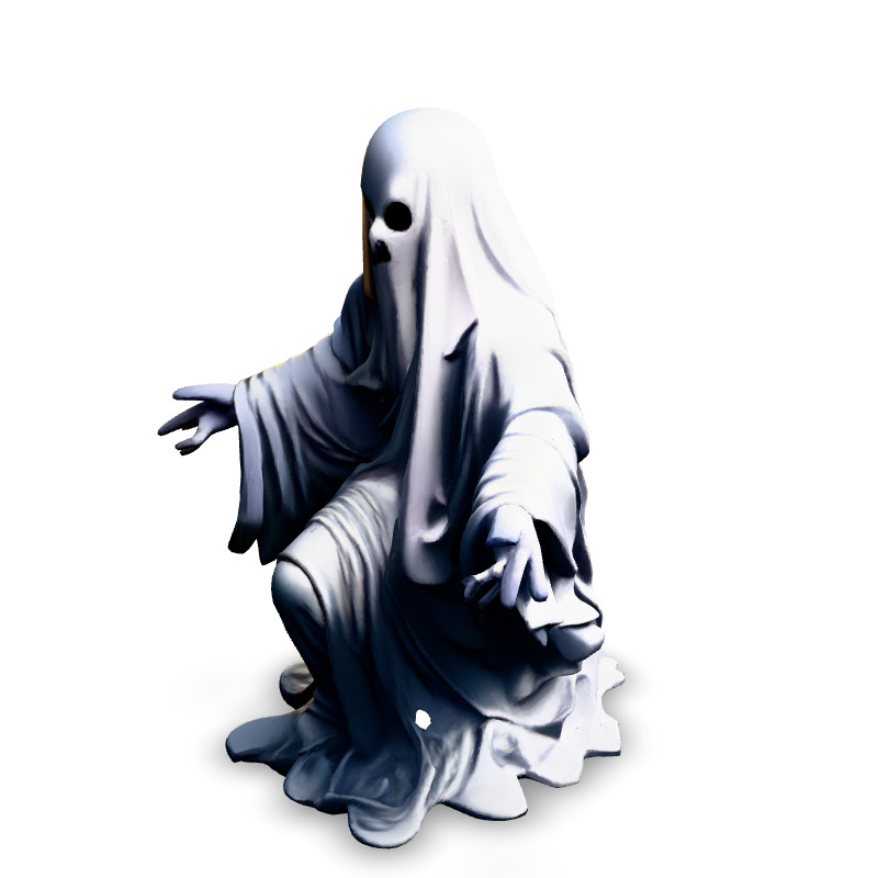 Realistic Kneeling Ghost 3D Model Low-poly 3D model_1