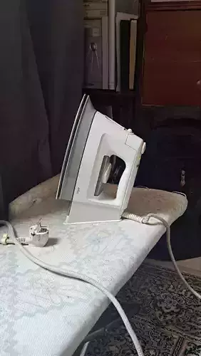 Realistic Electric Iron 3D Model