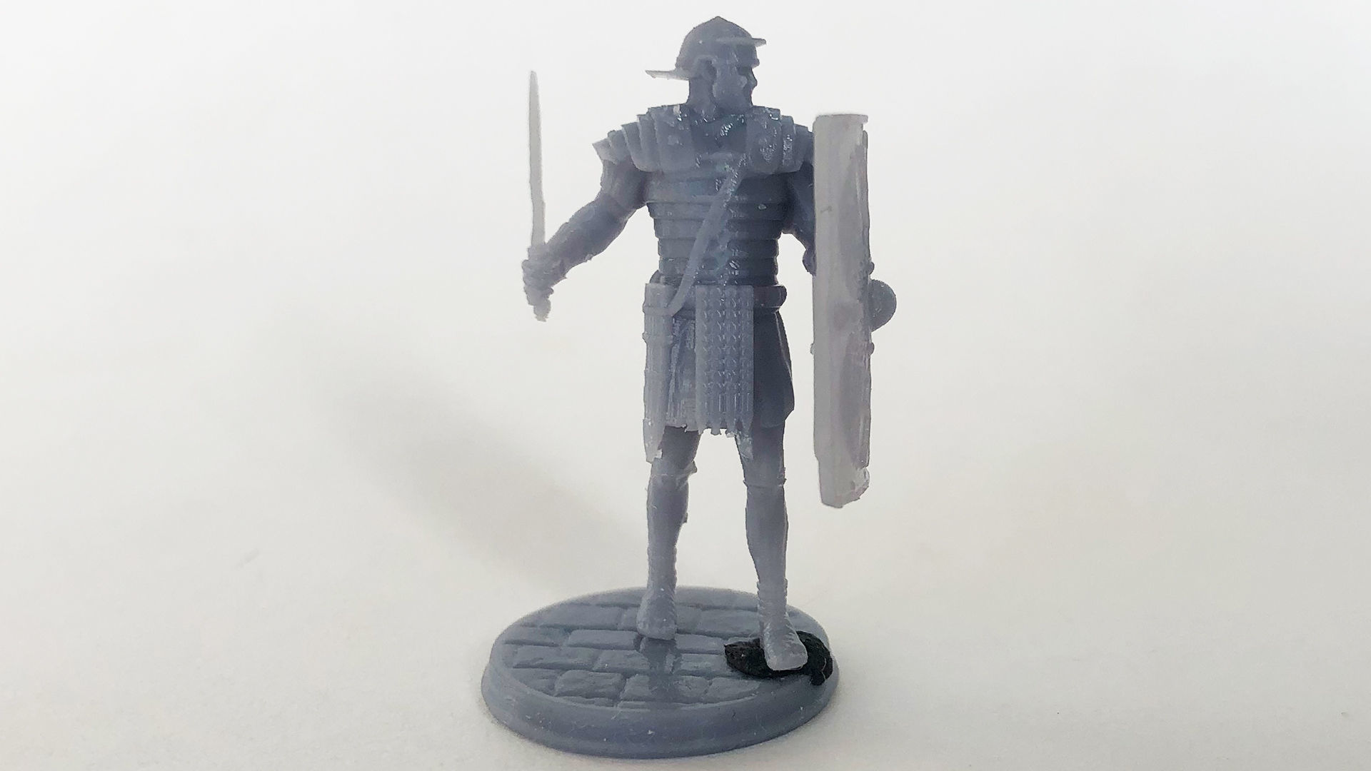 LEGIONARY TESTUDO 4 SWORD LEFT 3D print model_4