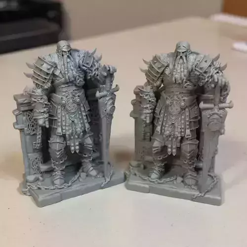 Nordic King Miniature Dungeons and dragons Tabletop RPG